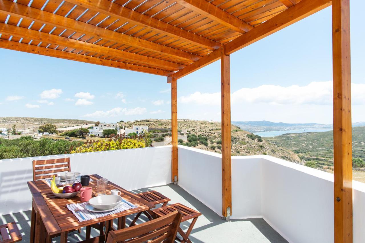 Haroto Suites Tripiti Exterior photo